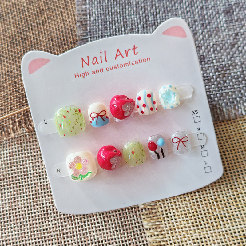 365nails: 童趣遊樂園 — 短款 圓形 手工製 兒童穿戴甲