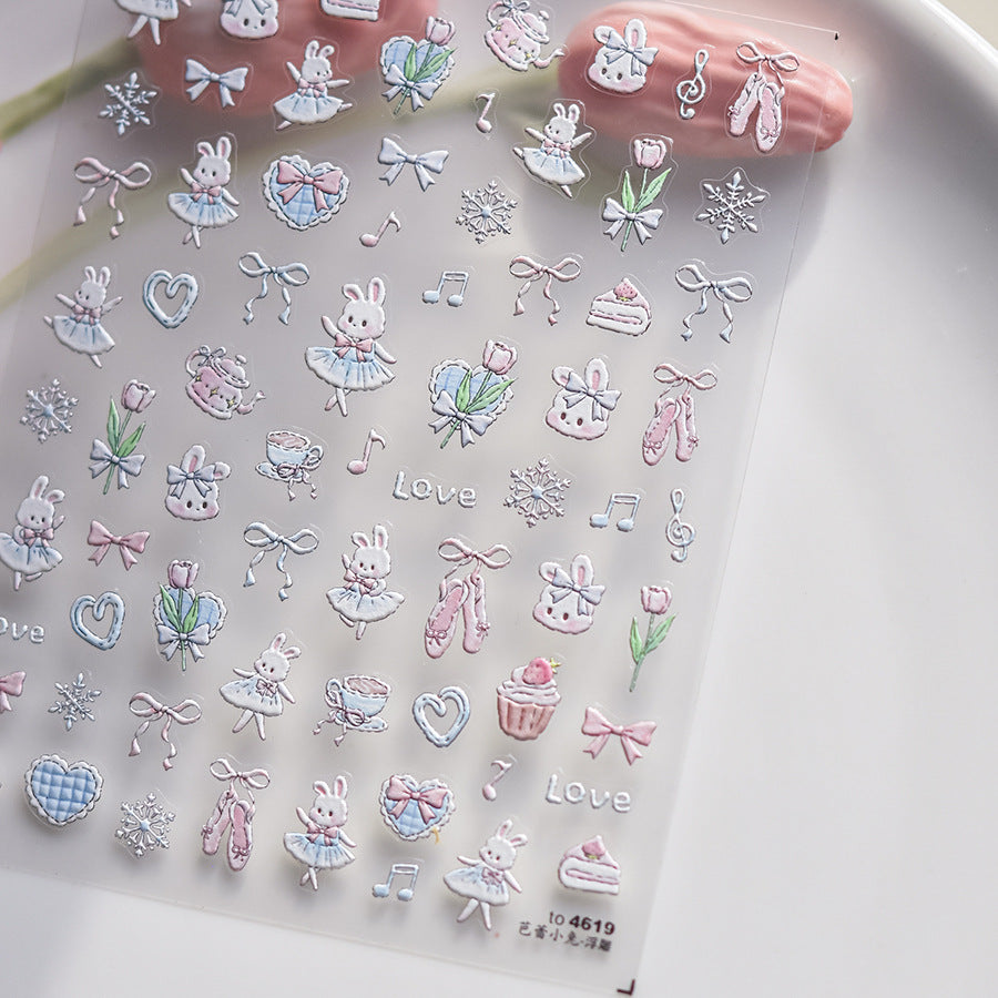 Red Panda Autumn – Cute Animal Nail Art Set