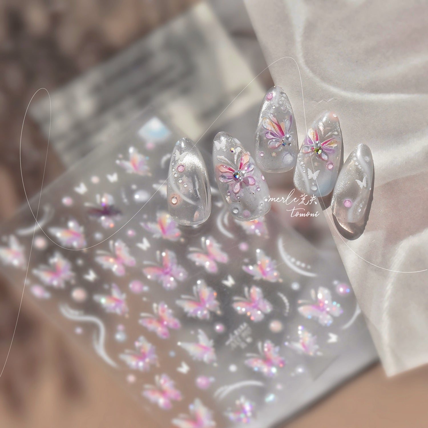 365nails: "虹彩紫蝴蝶壓紋套組" – 美甲貼紙