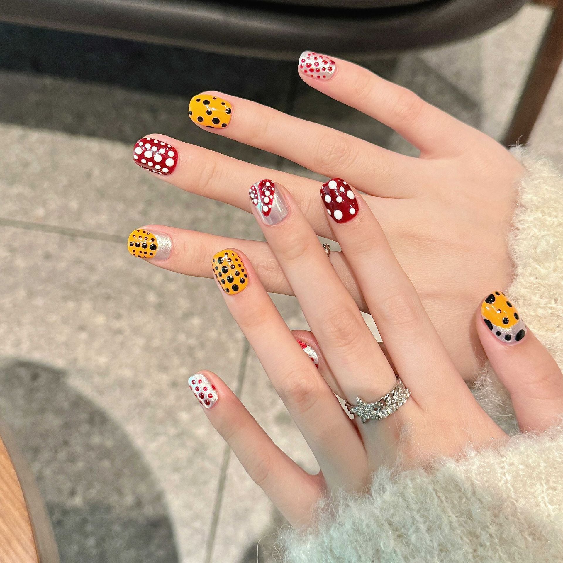 365nails: "Pop Art Dots" – Hand-Painted Polka Dot Short Square Nails