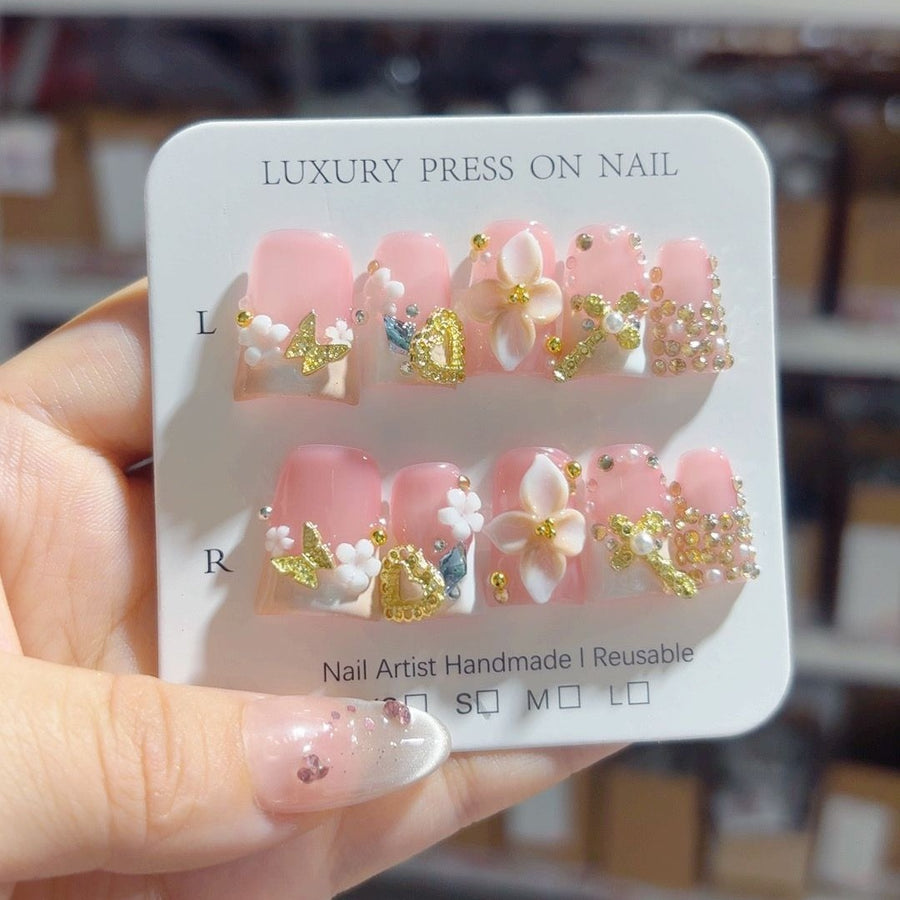 Sakura Bloom: "Blossom & Golden Filigree" – Short Almond Press Ons