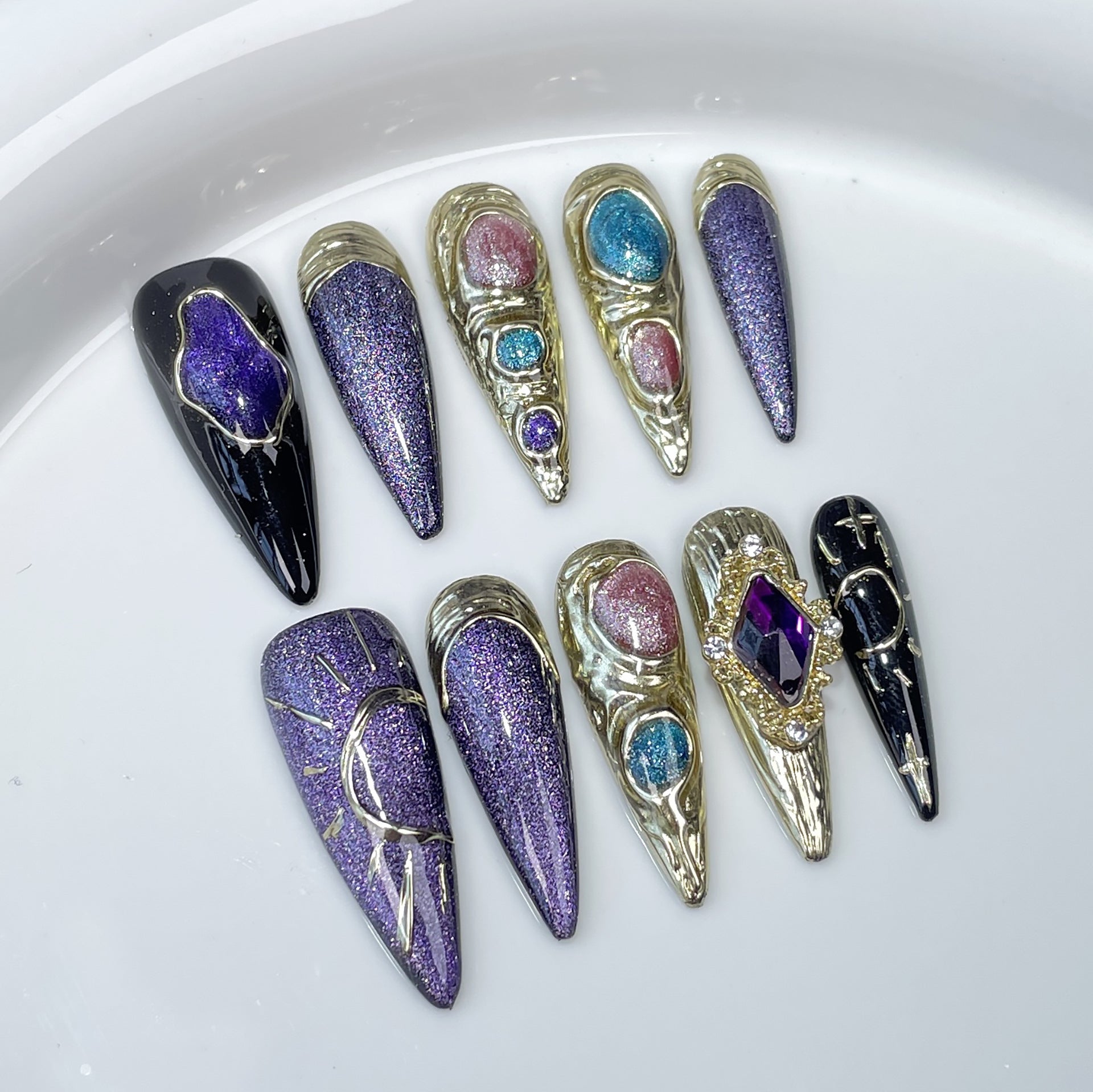 Galactic Amethyst Gold Frame Long Press-On Nails