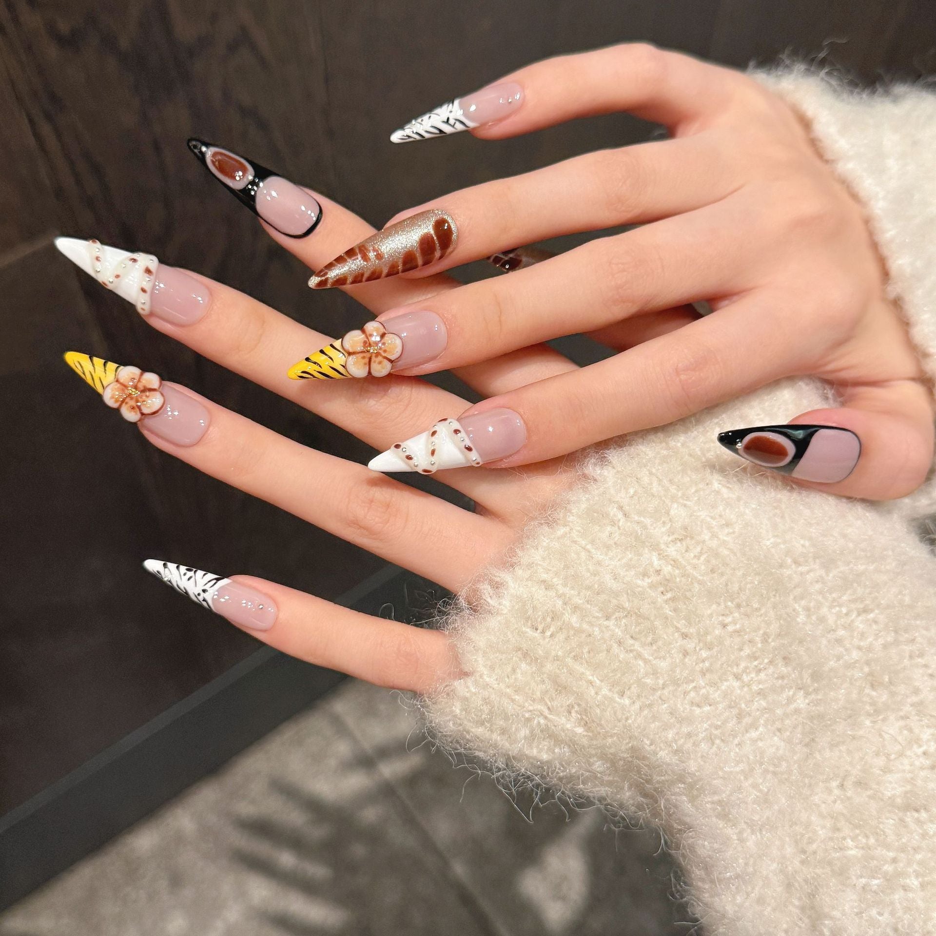 365nails: "Wild Bloom" – 3D Floral & Animal Print Handmade Long Stiletto Nails