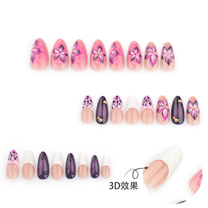 Manicure francesa com estampa de leopardo rosa e borda branca 3D com explosão de flores tridimensionais ｜365nails