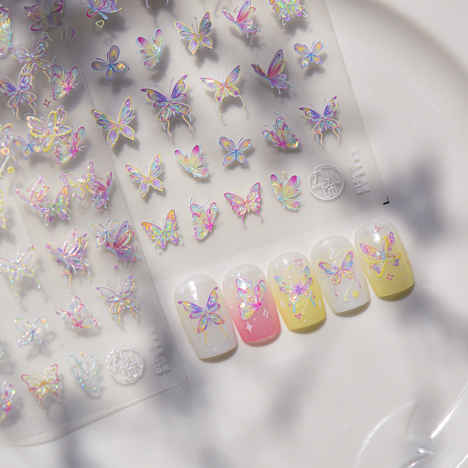 365nails: "Iridescent Holographic Butterfly" – nail art stickers