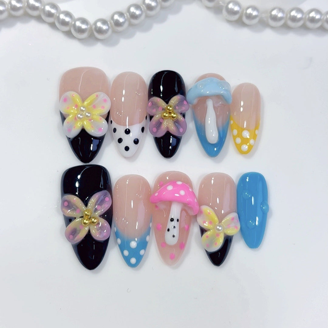 Jardim Caprichoso: "Borboleta & Cogumelo" – Unhas Postiças Artesanais Curtas Amêndoa