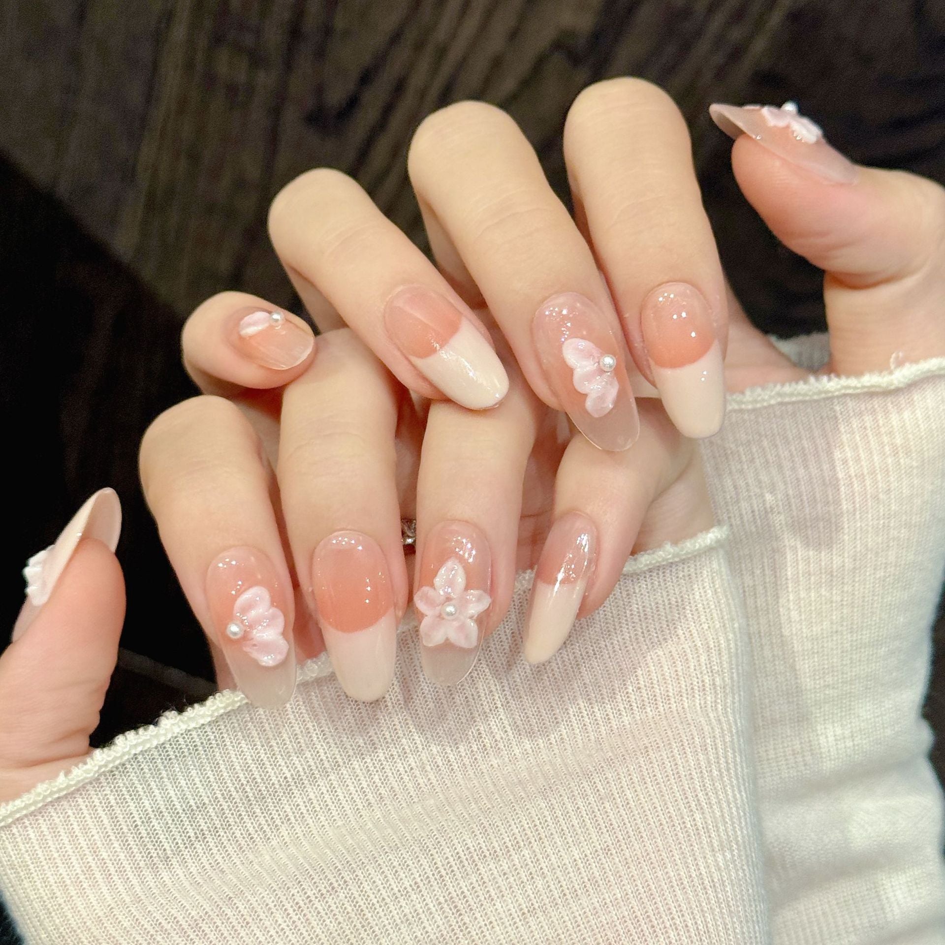 365nails: "Soft Pink Blossom" – Hand-Painted Floral Handmade Almond Nails