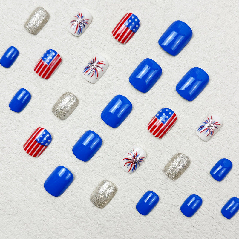 365nails: "Patriotic Stars" – Graphic Star & Polka Dot Printed Squoval Nails
