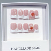 Pure Desire Bloom: "Crimson Sakura" – Unhas Postiças Quadradas Curtas