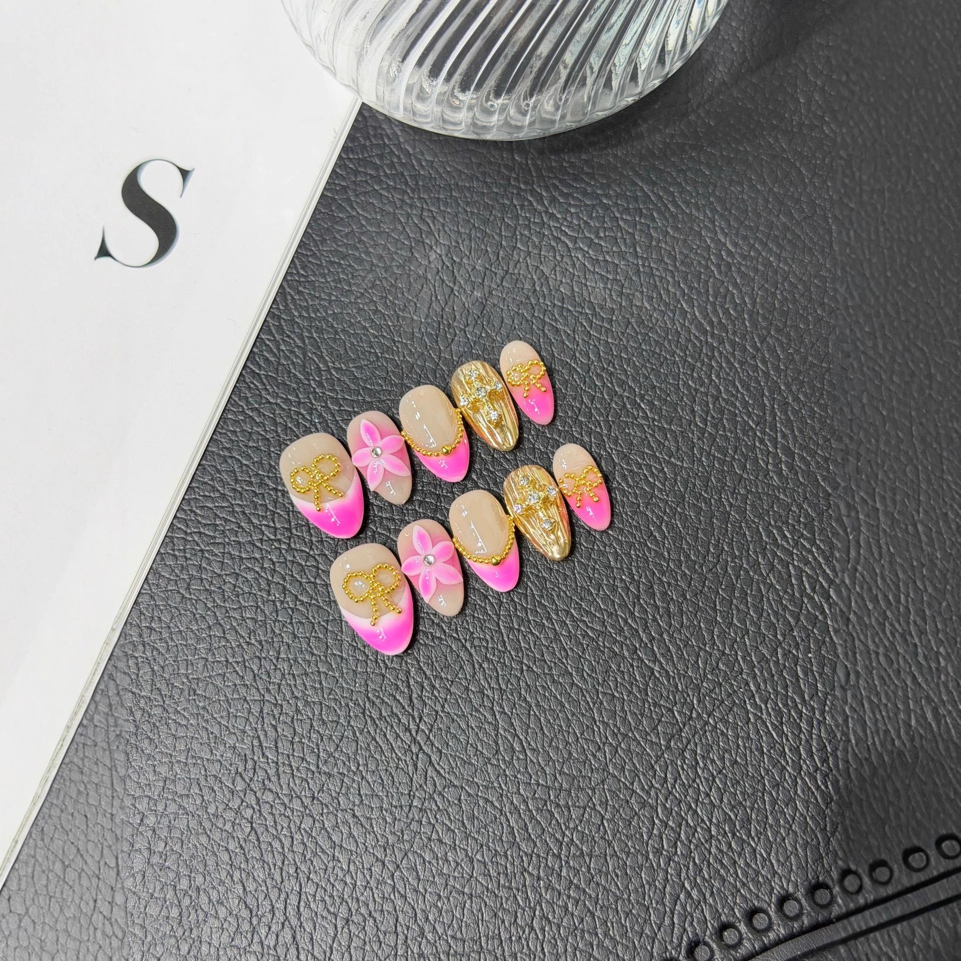 365nails: "Golden Bloom" – 3D Floral & Glitter Handmade Almond Nails