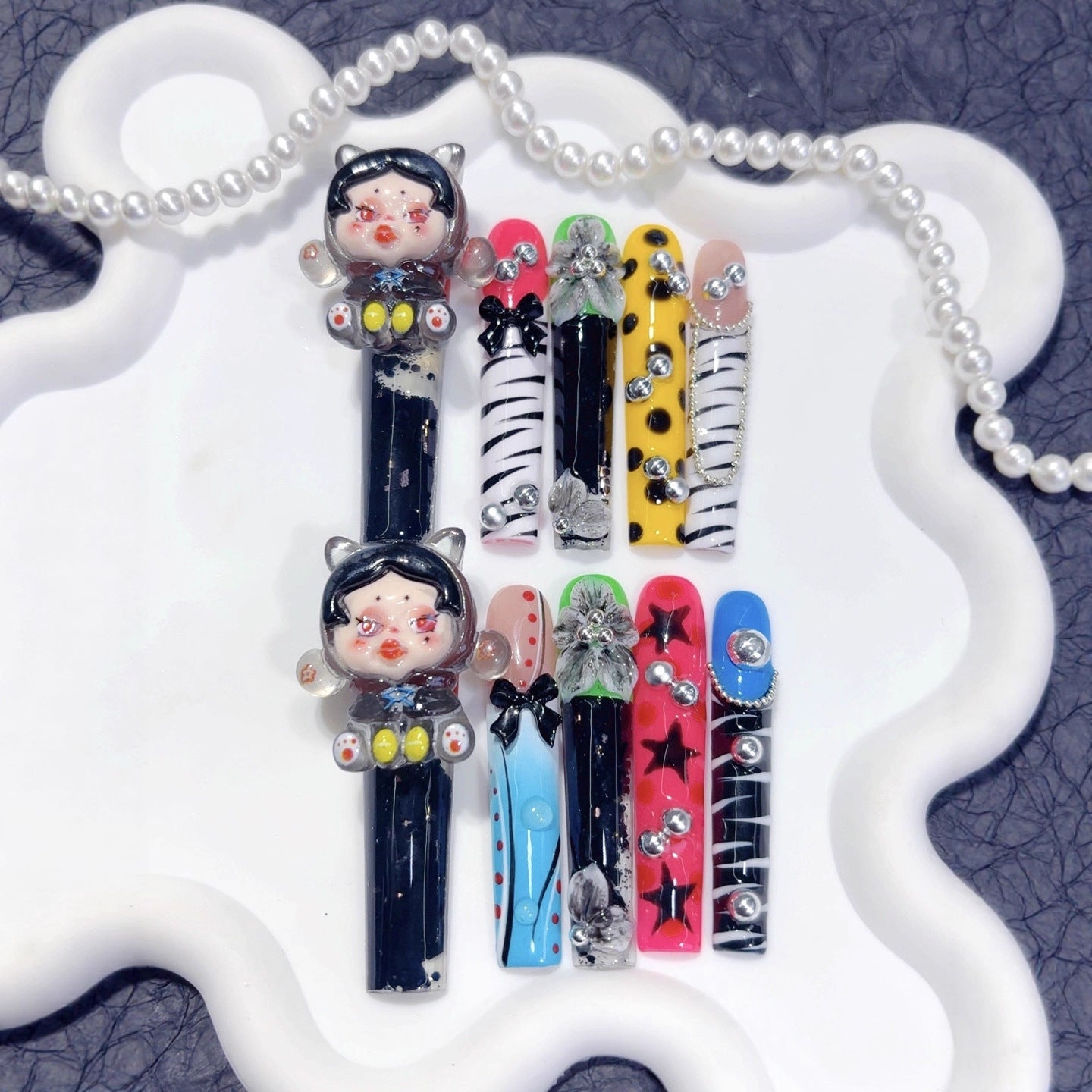 Pop Art Cartoon Doll Colorful Statement Press On Nails