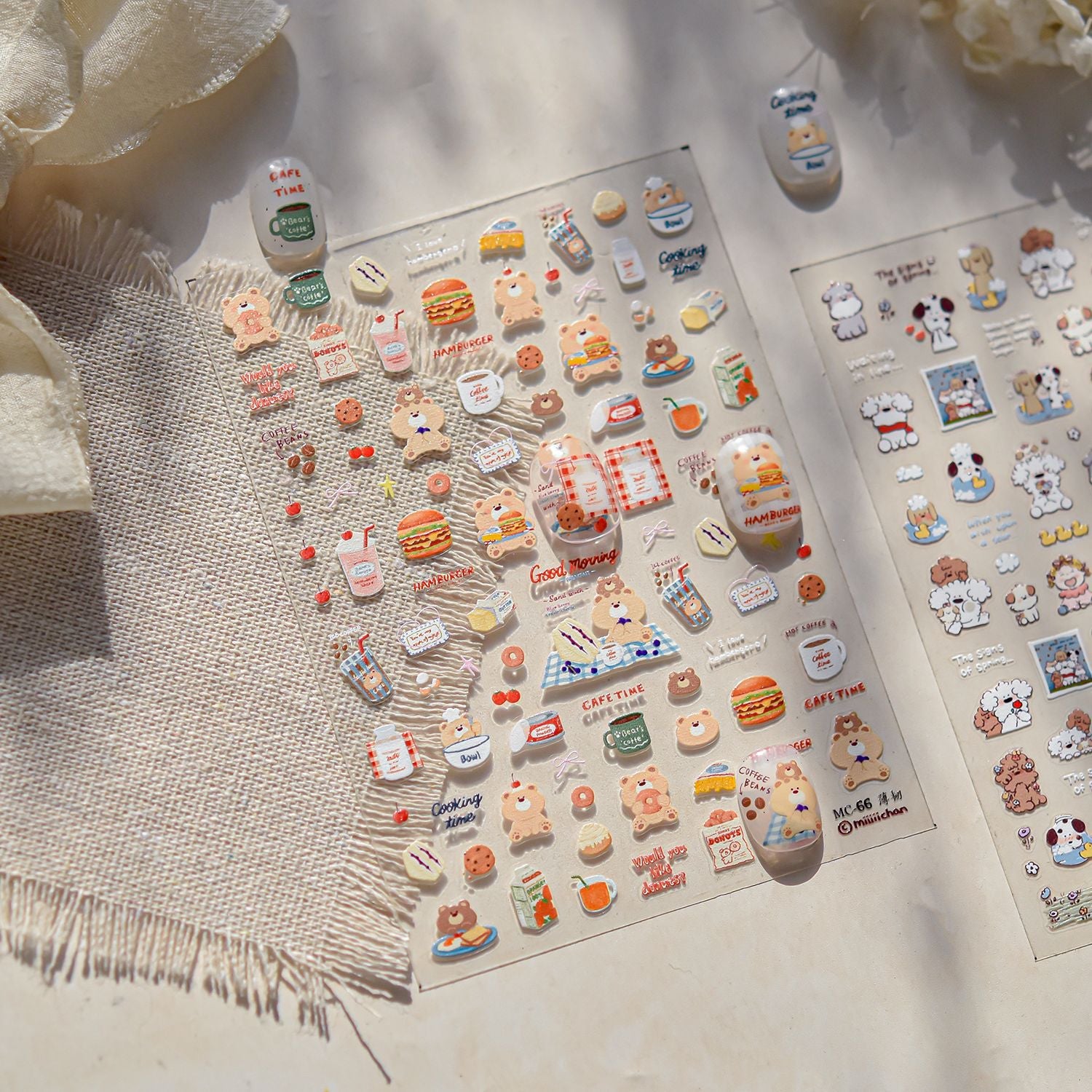 365nails: "Miiiiichan 卡通與動物" – 美甲貼紙