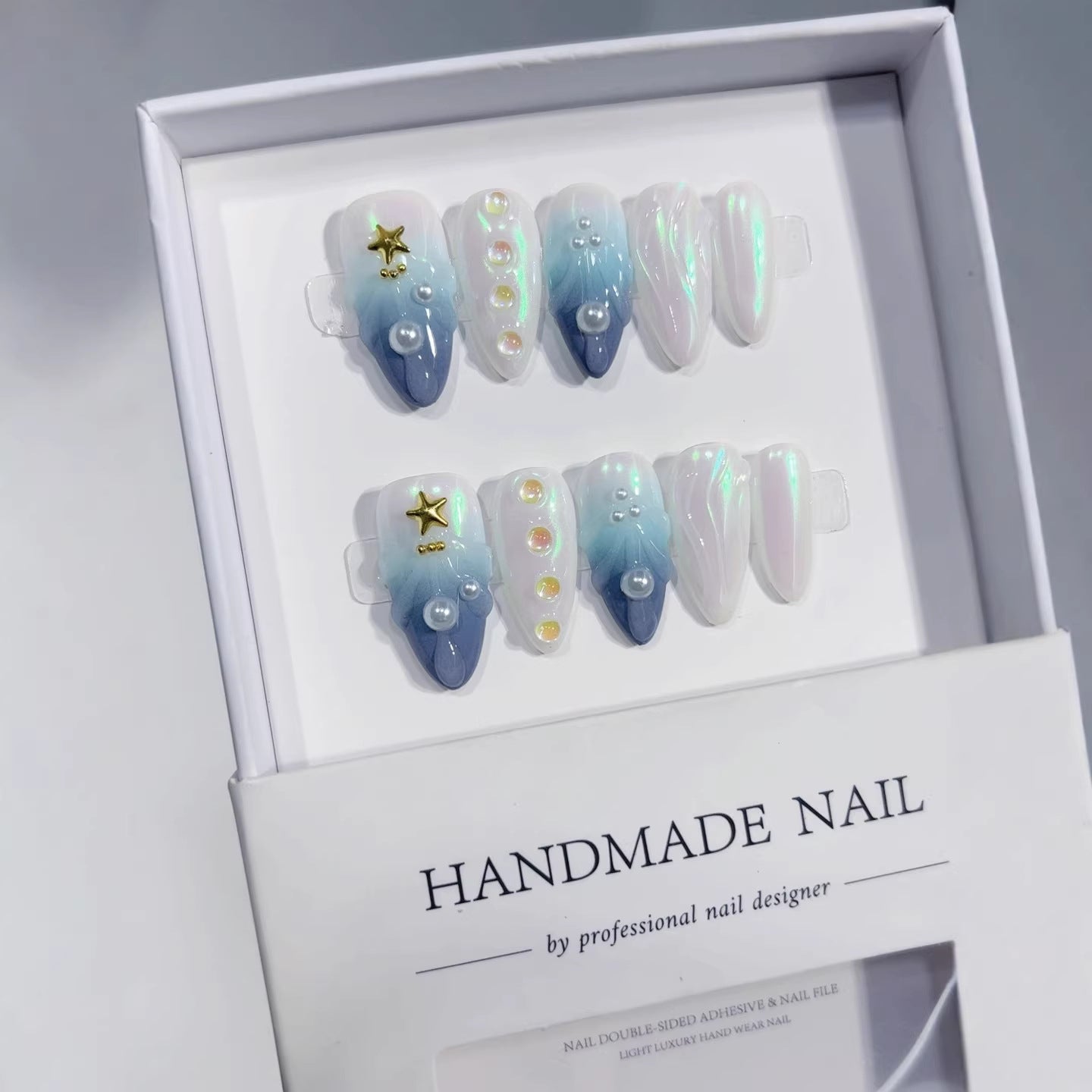 365nails: "Rêve d'Océan Étoilé" – Ongles press-on longs forme stiletto, dégradé bleu, perle, faits main