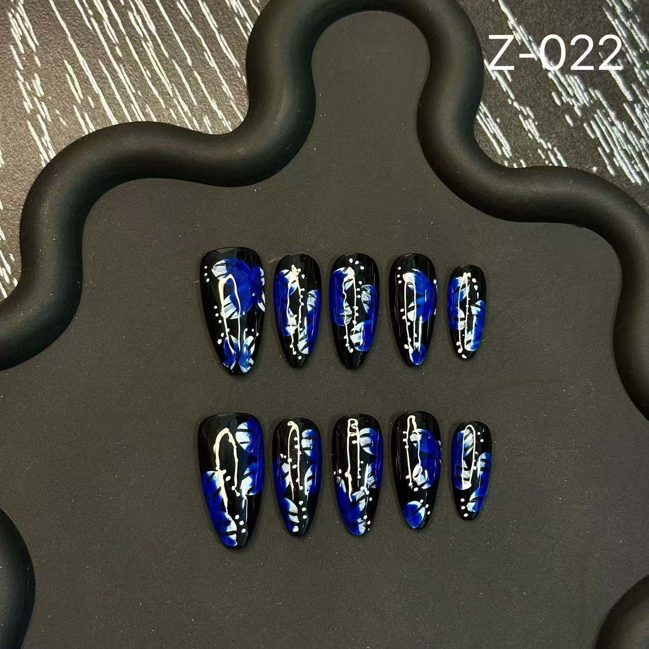365nails: "Midnight Flame" – Abstract Marble Handmade Coffin Nails