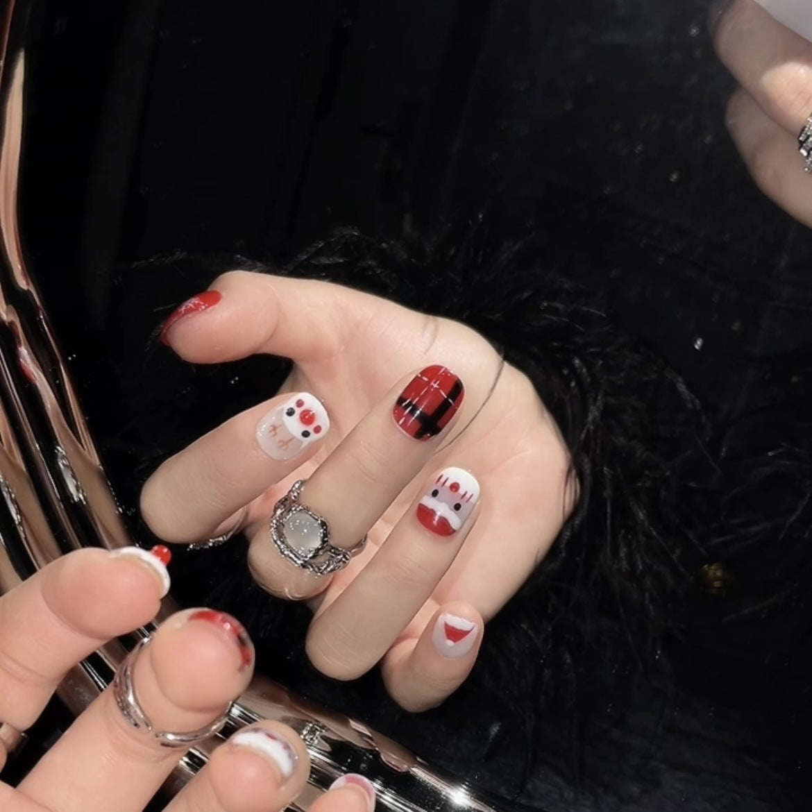 Cute Red Christmas Press‑On Nails – Reindeer Santa Snowflake Design