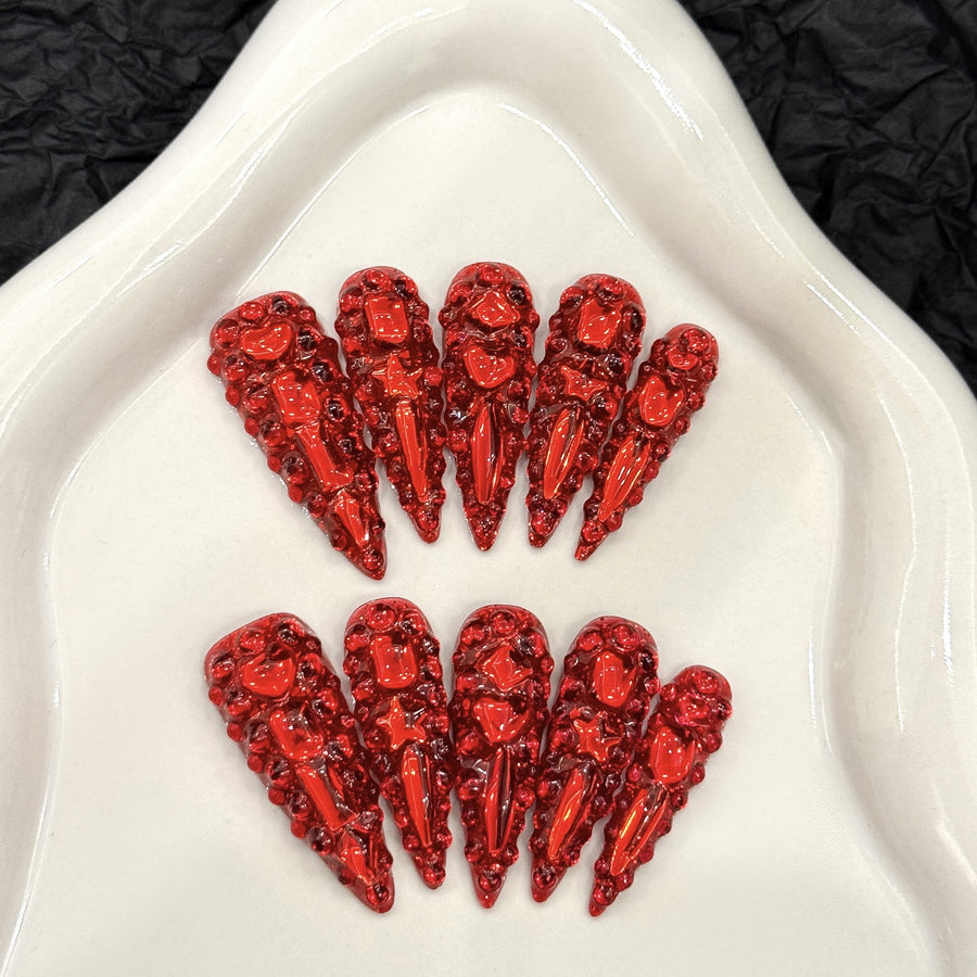 365nails: "Crimson Queen" – 3D Carved Full-Cover Handmade Stiletto Nails