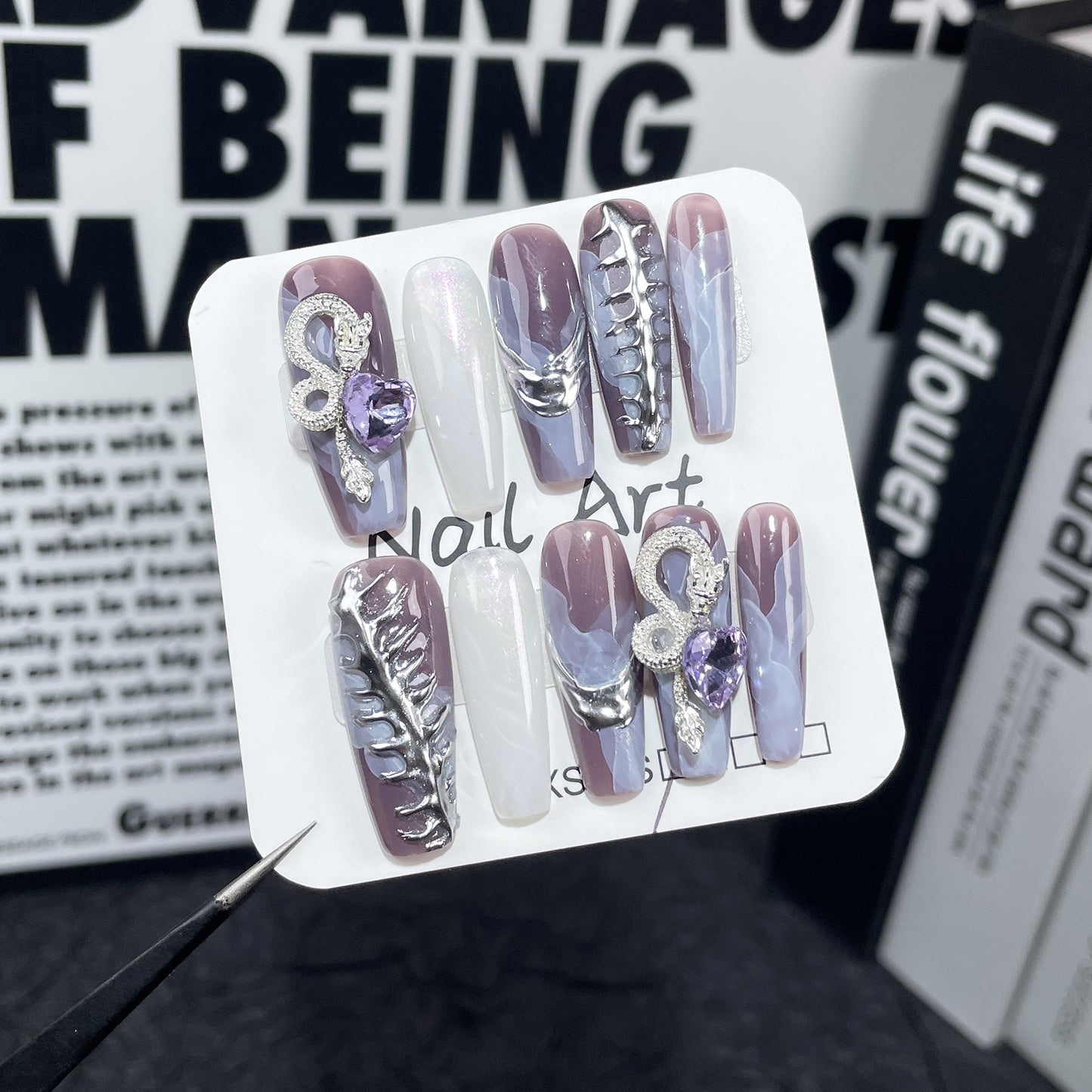 Adesivo de unha mágico em pó com espelho aquarela feito à mão, dragão tridimensional, adesivo de unha longo para uso no ano todo ｜365nails