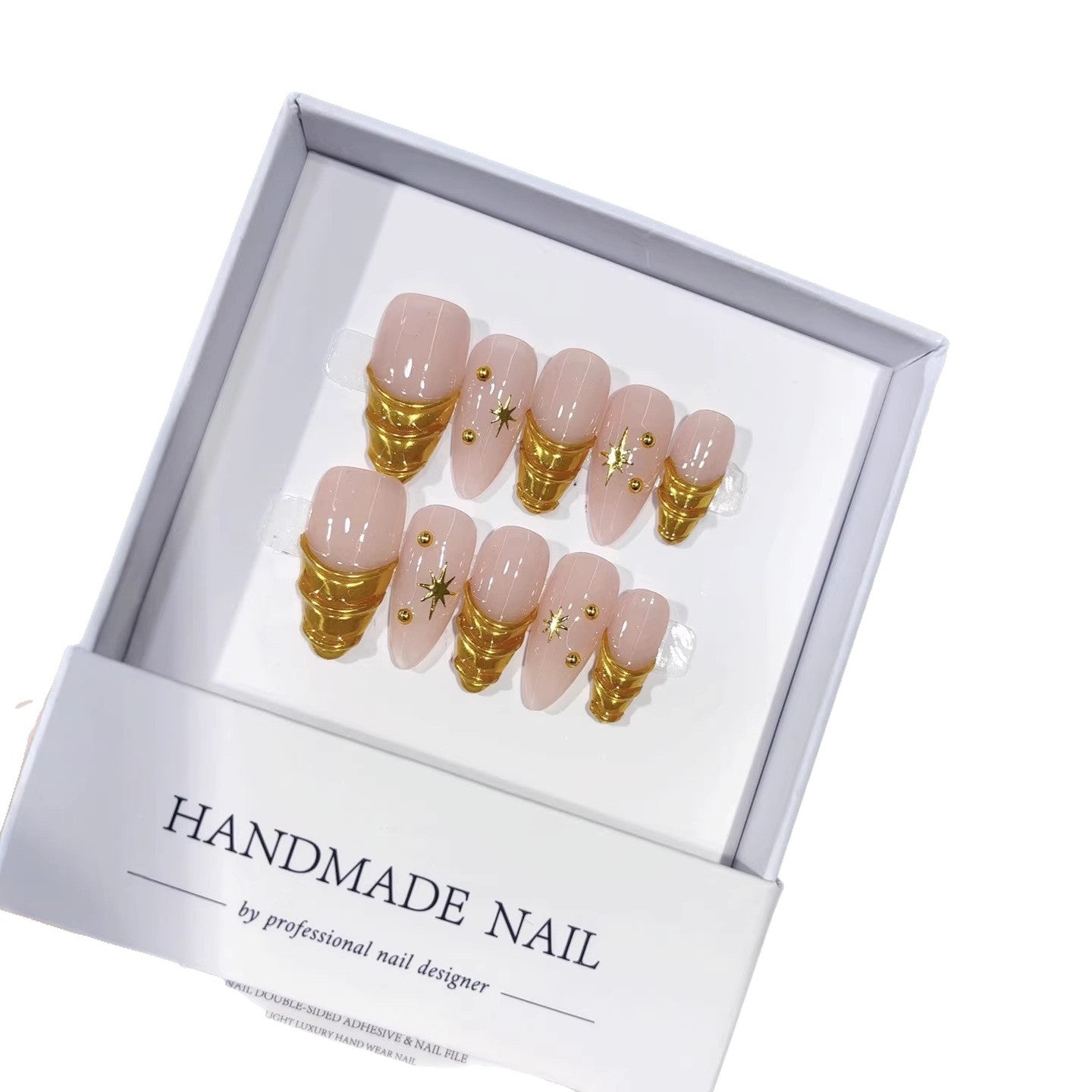 Gilded Star: "Golden Conch" – Short Almond Press-On Nails