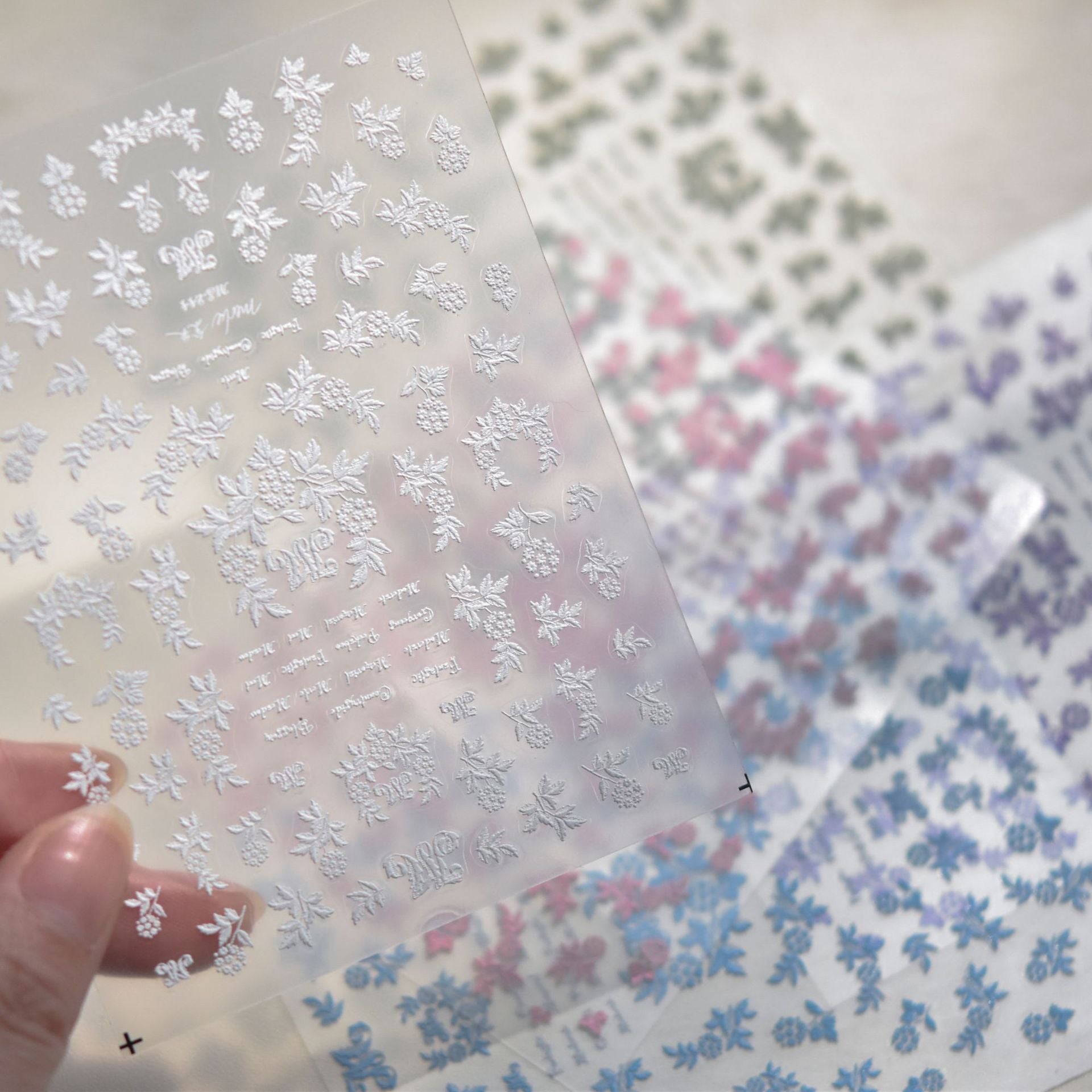 365nails: "5D Embossed White Grape & Vine" – Nail Art Stickers