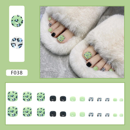 Unhas postiças com acabamento em unhas postiças Unhas postiças removíveis com acabamento em unhas postiças dos pés Unhas dos pés ｜365nails