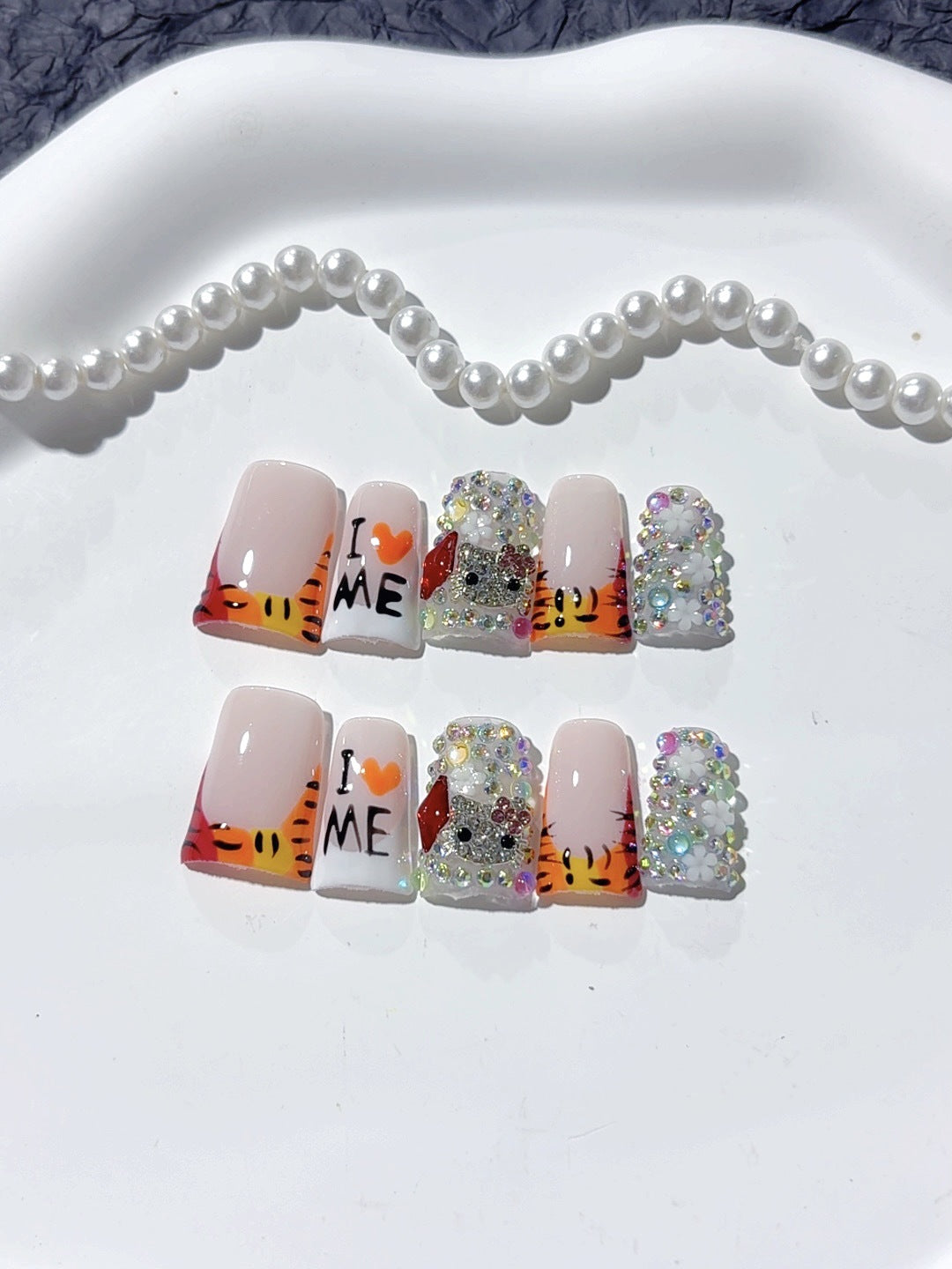 Amour tigre : "Je ❤️ MOI" – court forme carrée fait main ongles press-on