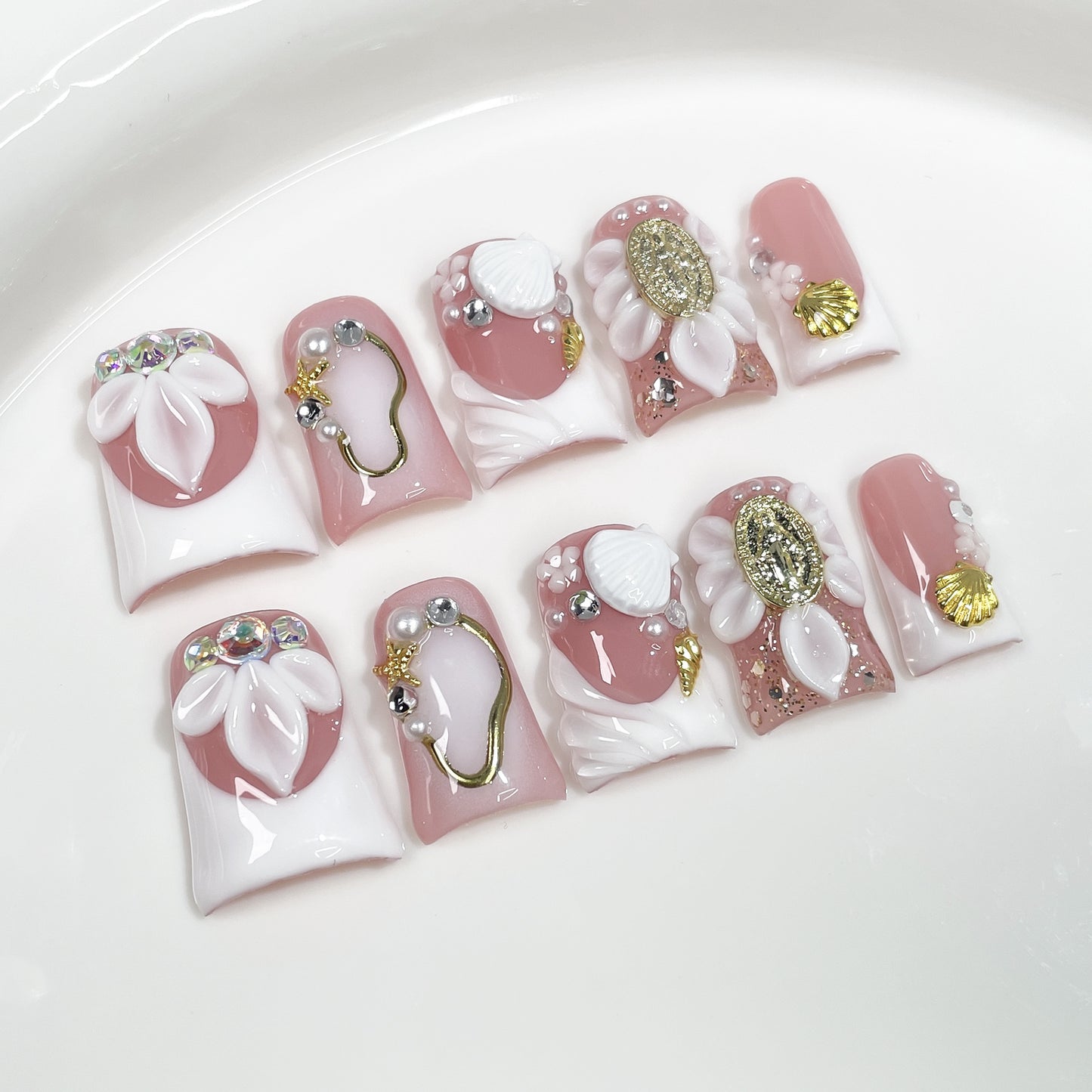 Petal Grace Shell Series Press-On Nails
