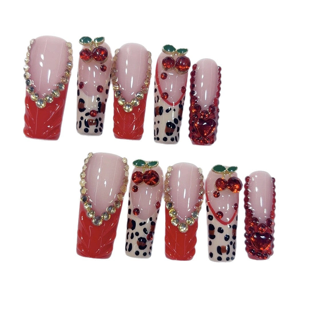 Cerise Passion : « Cerise Rouge » – Ongles press-on carré long