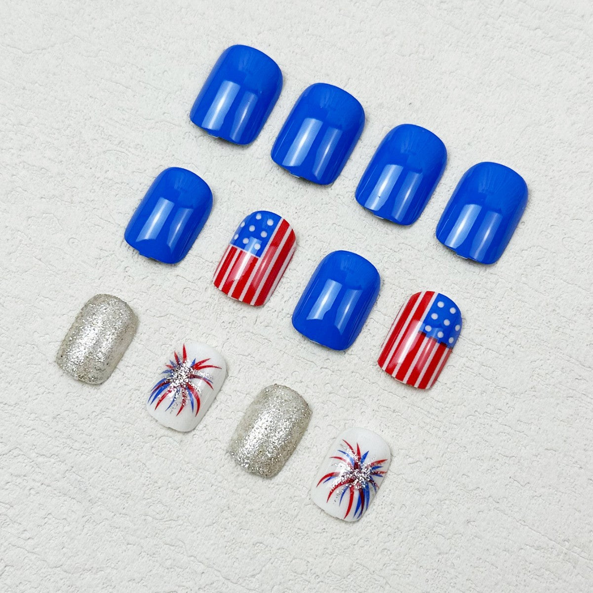 365nails: "Patriotic Stars" – Graphic Star & Polka Dot Printed Squoval Nails