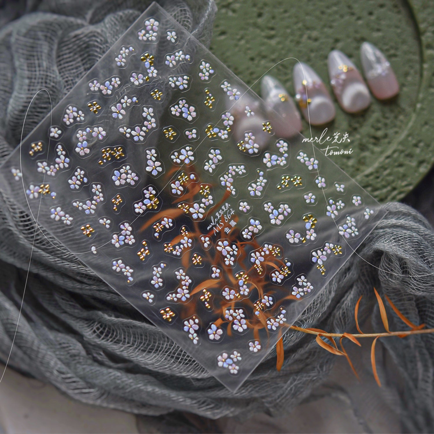 淡紫金屬系列：「嬌嫩花瓣」 – 3D 浮雕甲貼