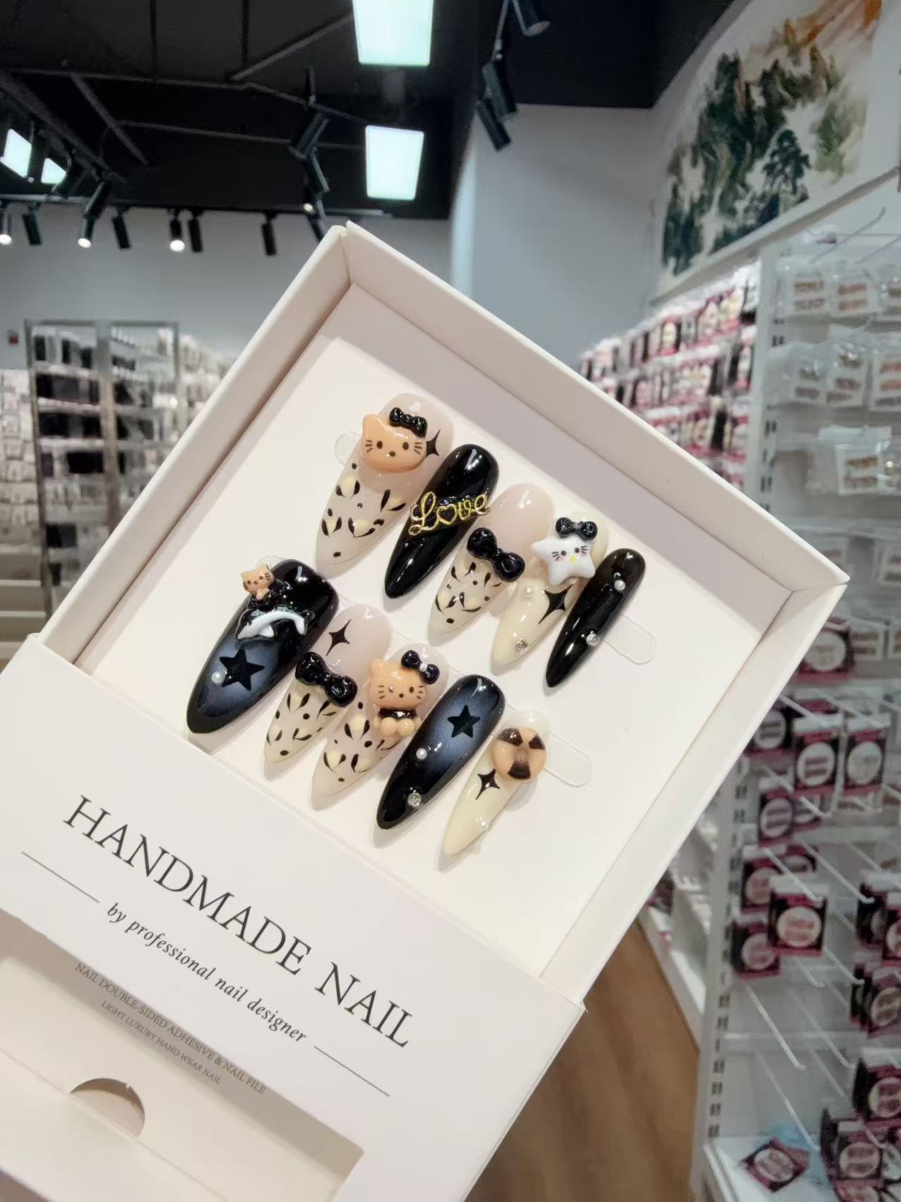 365nails: "다크 키티의 꿈" – 3D 장식 수제 스틸레토형 네일