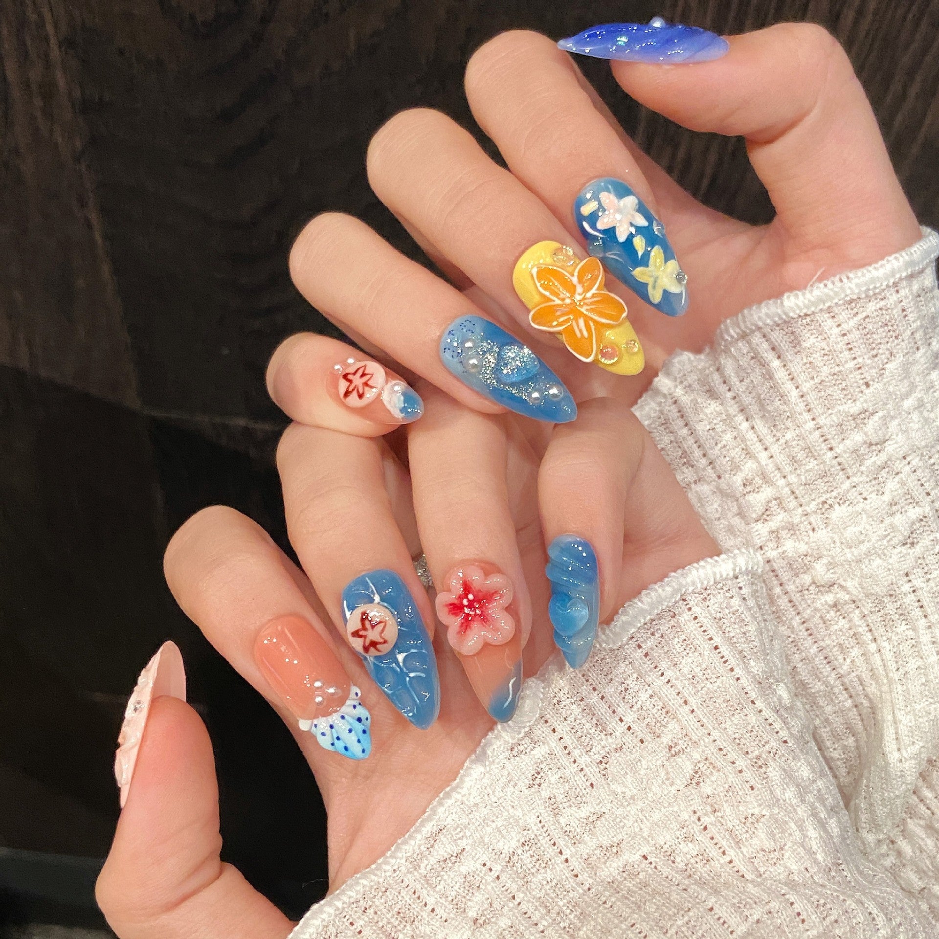 365nails: "Tropical Bloom" – 3D Floral Handmade Almond Nails