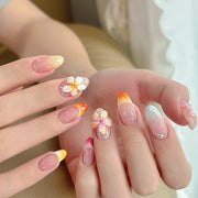 時尚彩色3D花朵 法式清新短款穿戴甲｜365nails