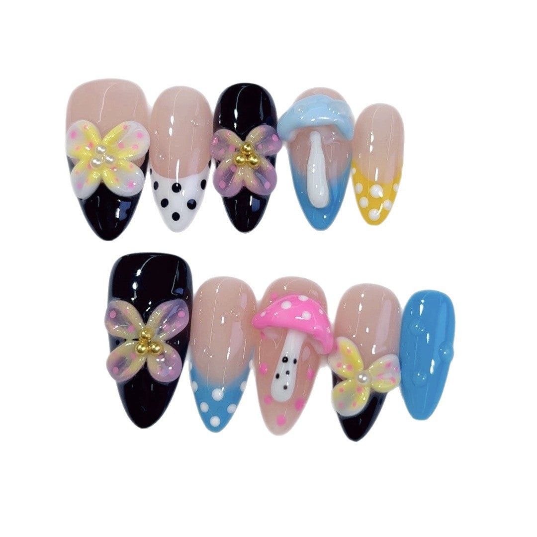 Jardim Caprichoso: "Borboleta & Cogumelo" – Unhas Postiças Artesanais Curtas Amêndoa