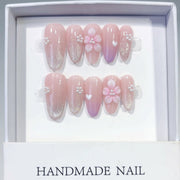 Lueur Sakura : « Fleur Rose et Paillettes » – Ongles press-on forme amande