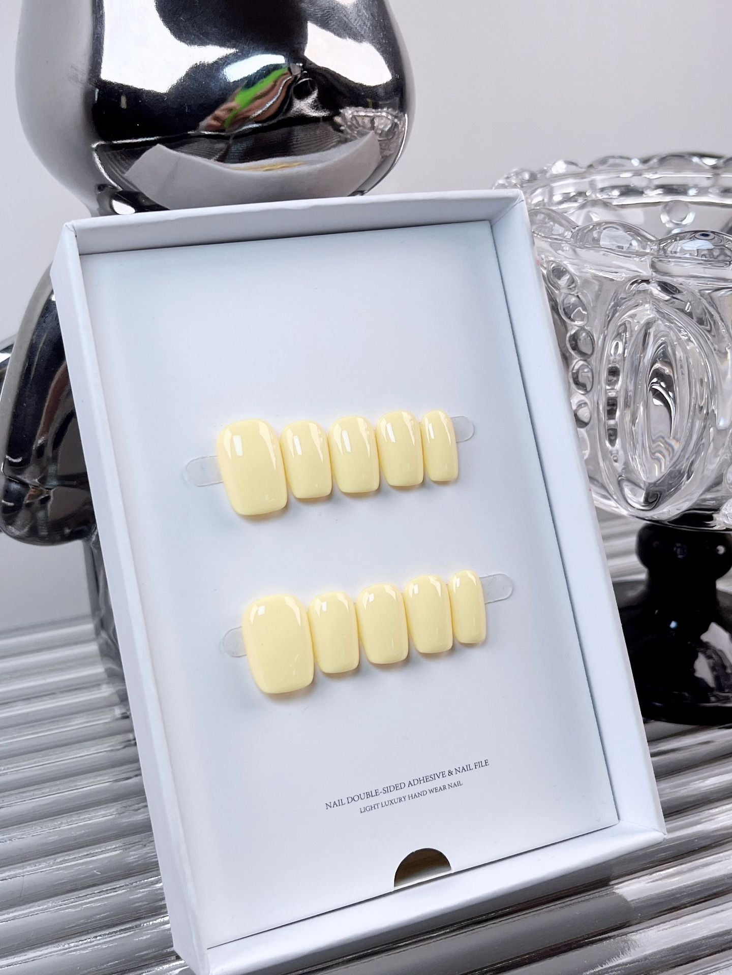 The Essential Solids | Short Medium Square | Handmade Press-on Nails