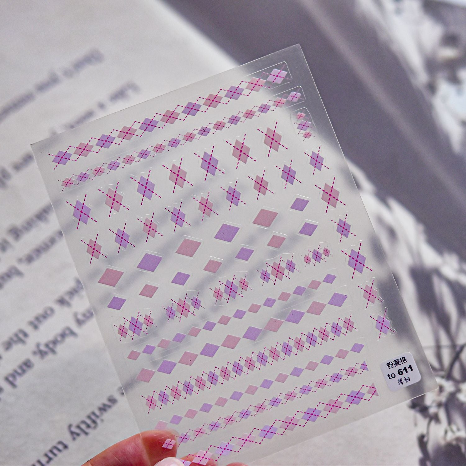 365nails: "White Lace Floral" – nail art stickers
