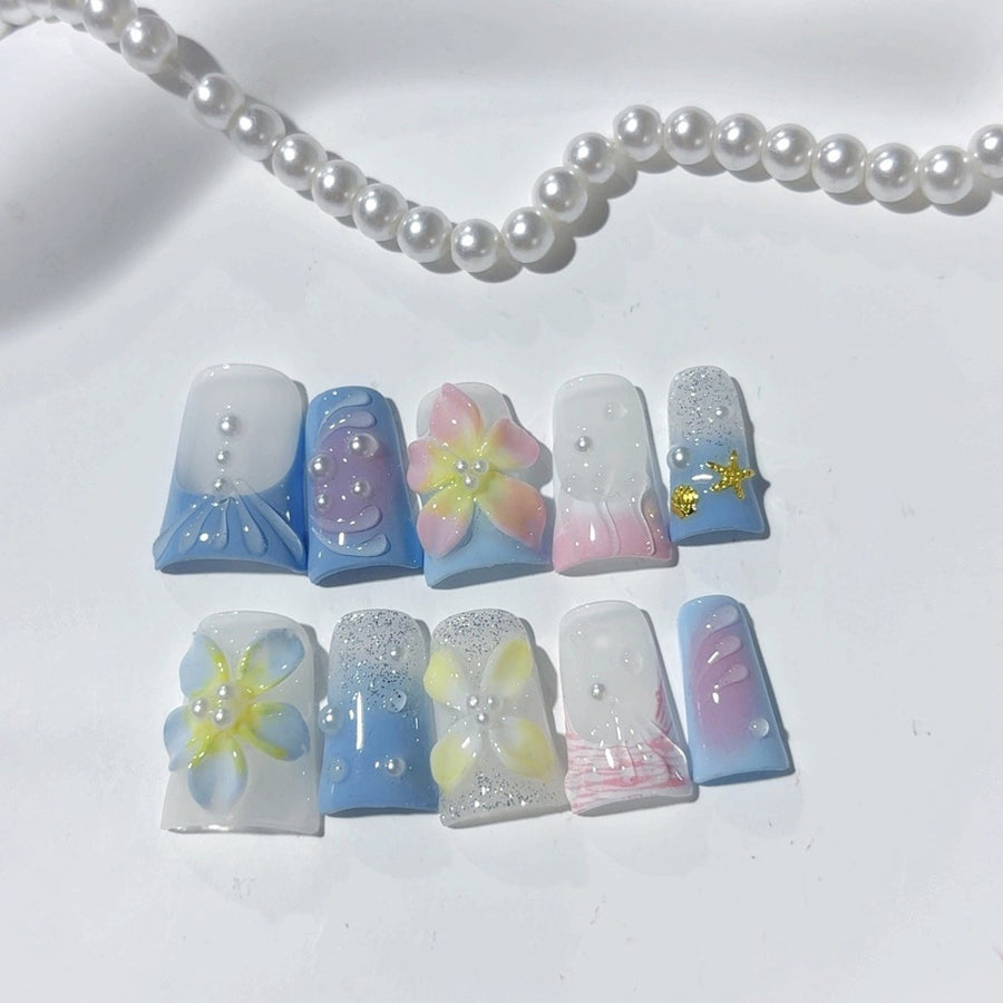 Ocean Bloom: "Fleur coquillage" – ongles press-on fait main courts forme carrée