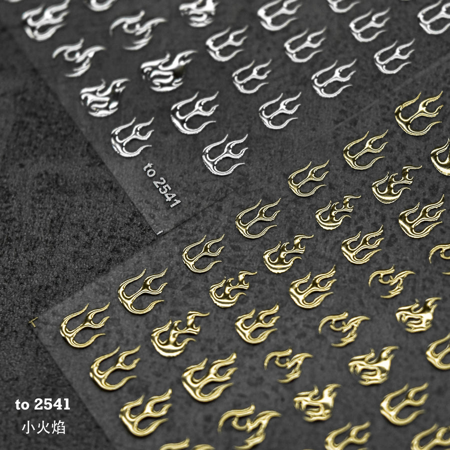 Gold Foil Flames – Punk Metallic Nail Art Set