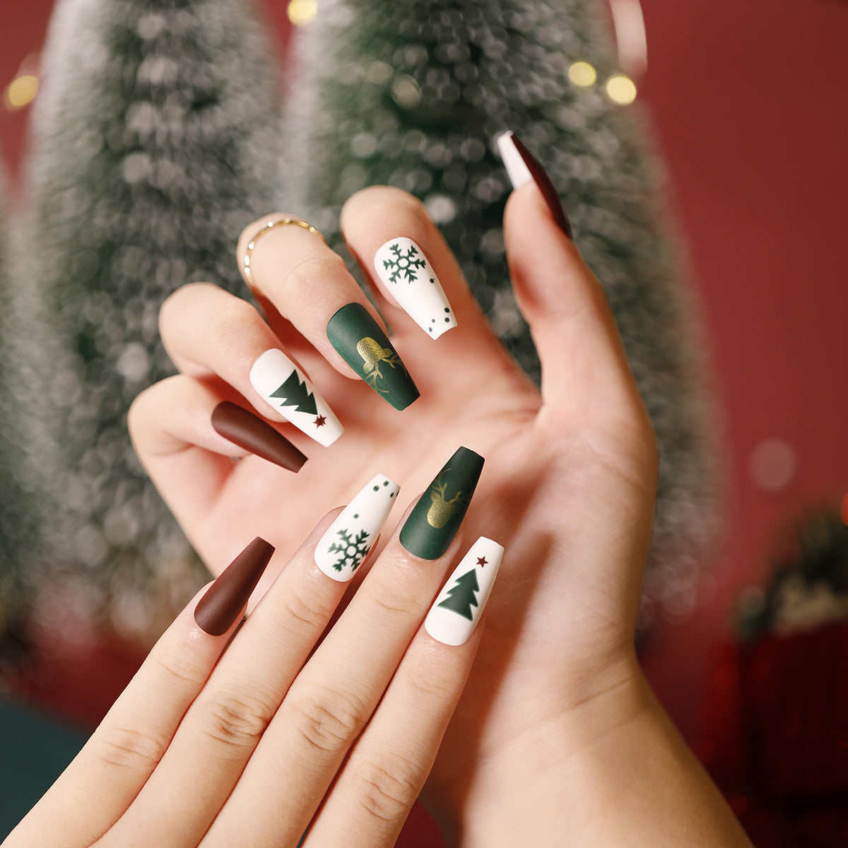Uñas navideñas con diseño de copos de nieve, diseño de muñeco de nieve, manicura corta con lazo almendrado y uñas largas, venta al por mayor | 365nails