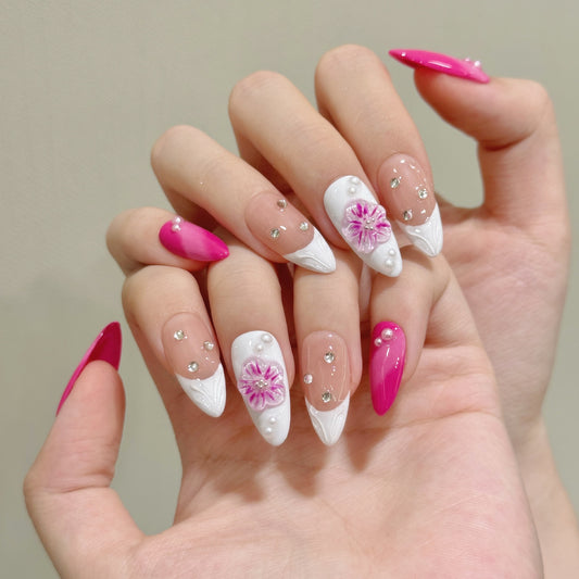 Beautiful and exquisite hand-squeezed ice flower almond rose red white French handmade nails | 365nails