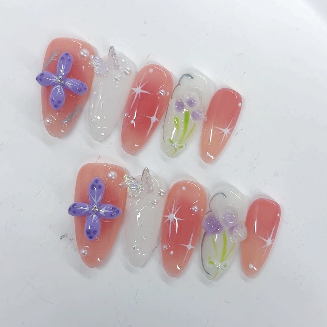 花卉幻想: "紫色綻放" – 杏仁形穿戴甲