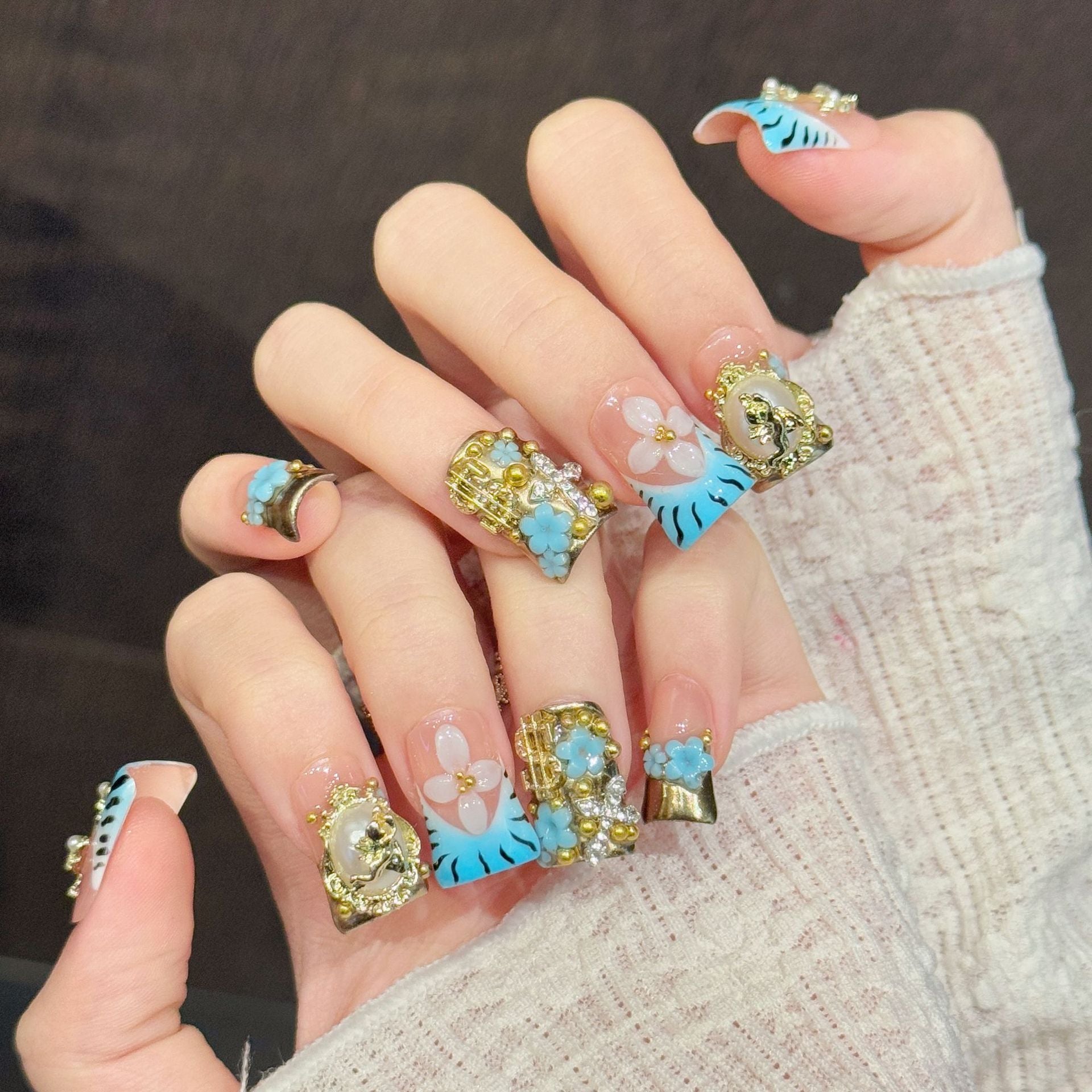 365nails: "Gilded Sanctity" – 3D Cross & Floral Handmade Coffin Nails