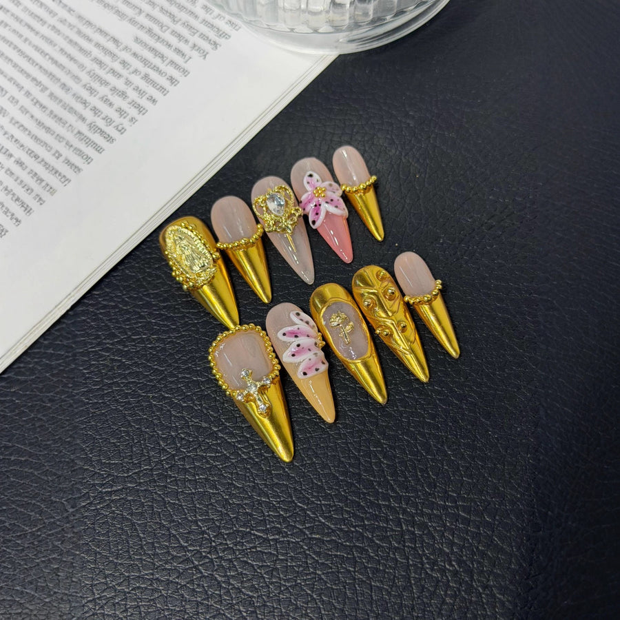 365nails: 임페리얼 골드 – 3D 화려한 조각 수제 스틸레토형 네일