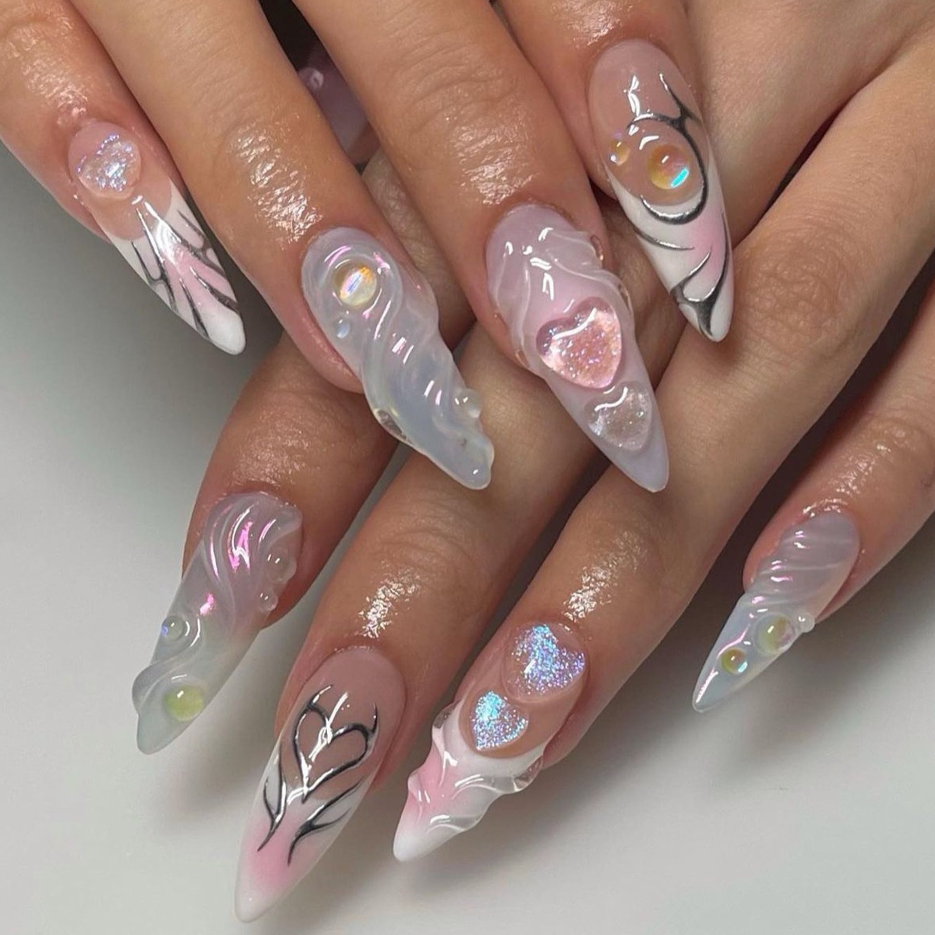 蜜桃愛心法式 3D 杏仁形 美人魚泡泡珠 甲片 成品 批發｜365nails