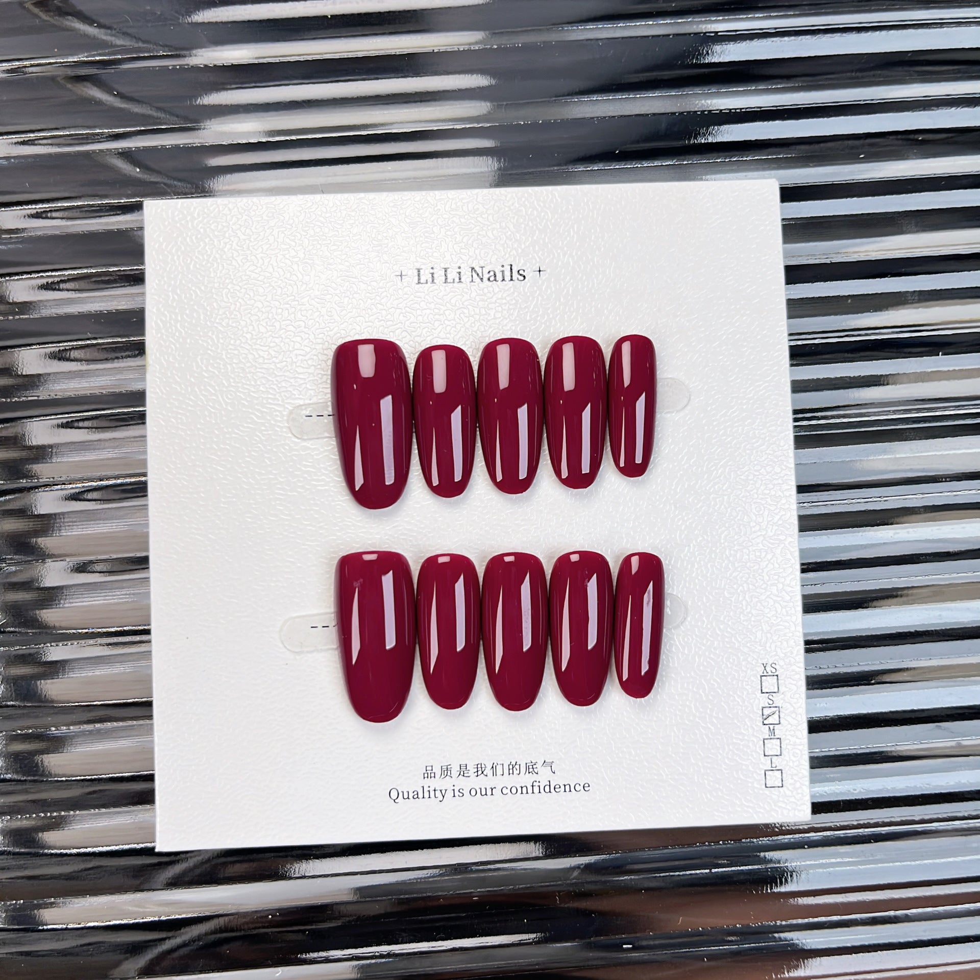 The Essential Solids | Medium Oval ｜Handmade Press-on Nails