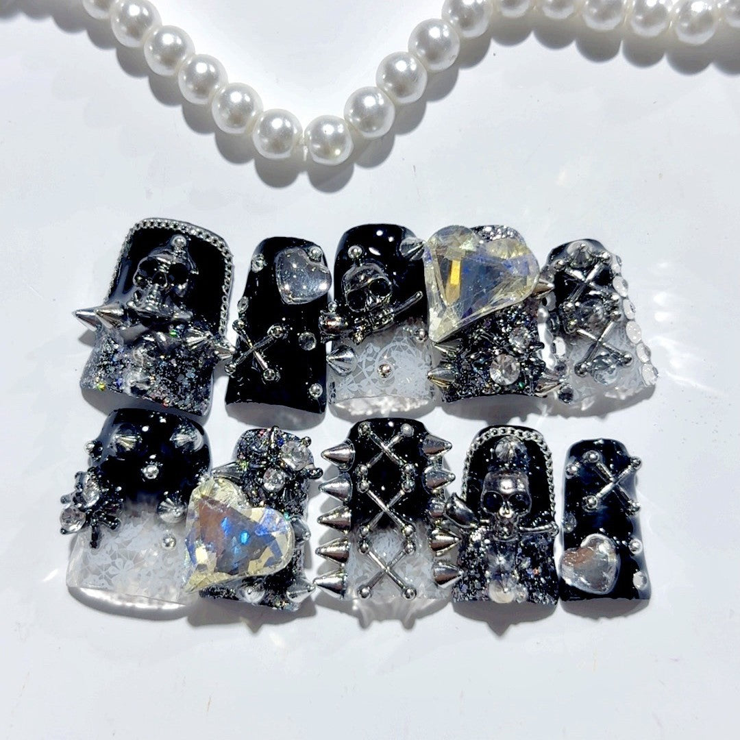 Dark Rebel: "Gothic Skull Rebel" – Square Press-On Nails