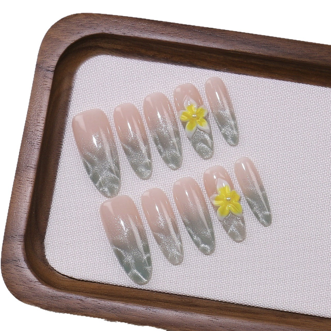 365nails-Misty Forest: "Green Floral" – Almond Shape Handmade 3D Carved Press-On Nails