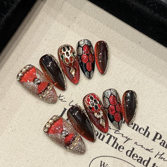 Red Flame Medusa Hand Painted Snake Pattern Cat Eye Sweet and Cool Spice Girl Removable Nail Art Sticker | 365nails