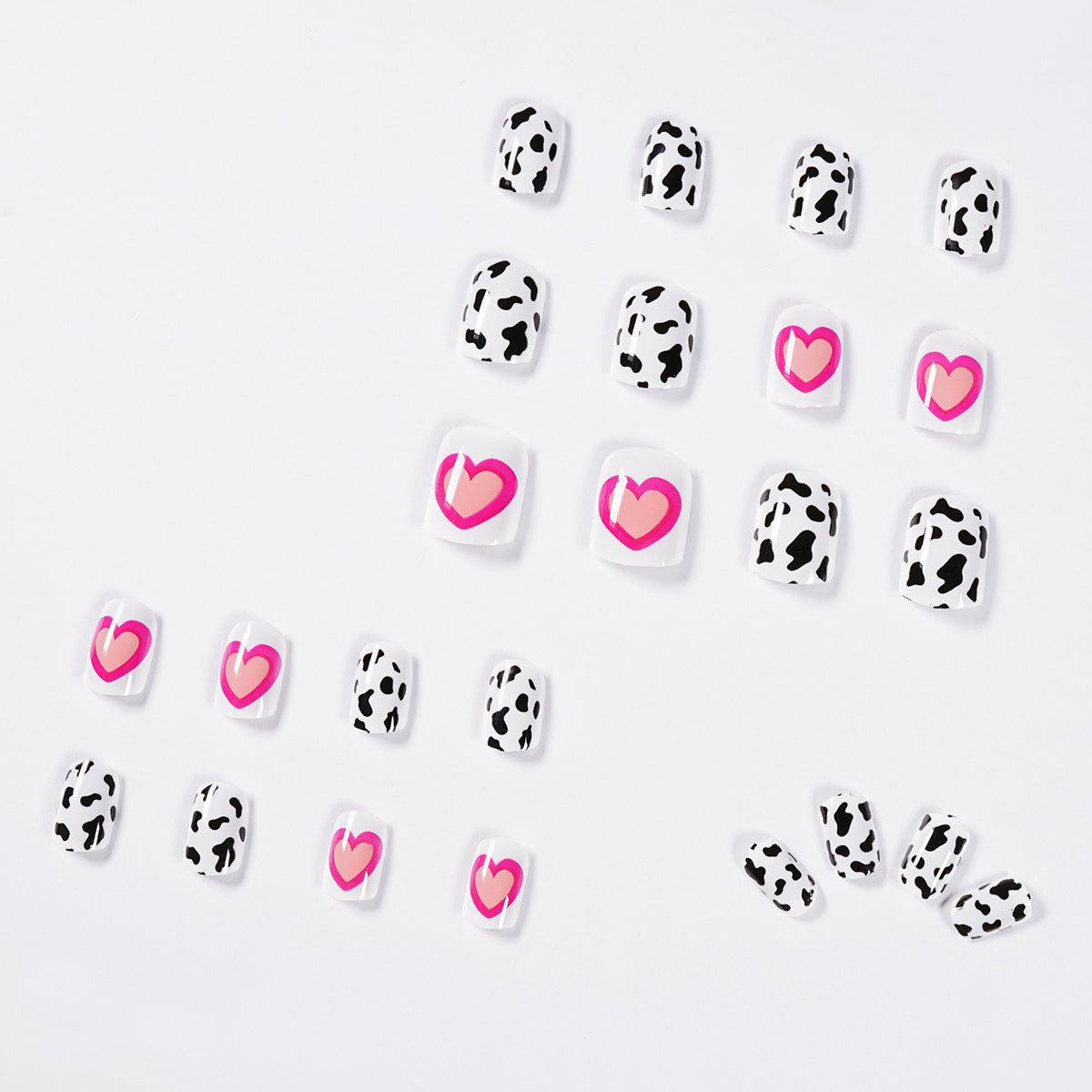 Diseño de uñas con diseño de vaca Millennium Soft Girl, acabado de uñas postizas, parche para uñas, parche impermeable y extraíble para uñas | 365nails