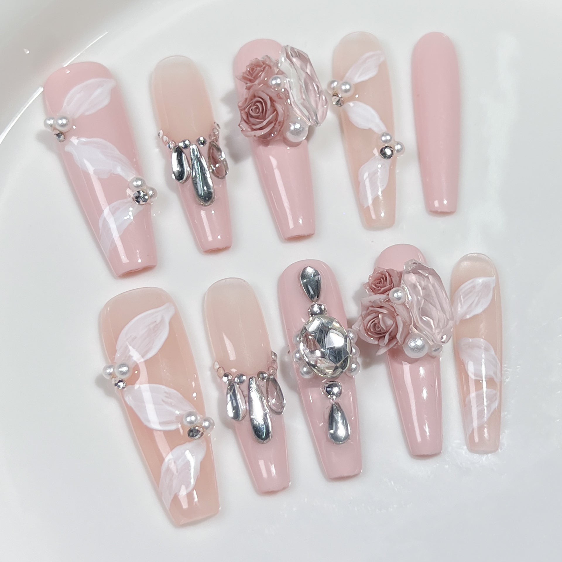 Unhas artesanais Rose Manor Atmosfera elegante Temperamento suave 40 unhas finas super longas em escada para cachorros｜365nails